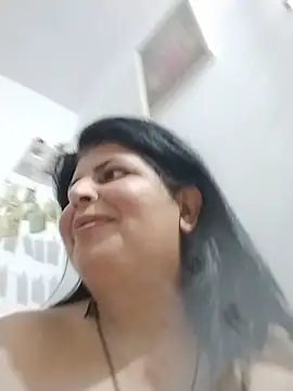 Snapshot of Jann_Riya333 chatting on July 24, 2026, 2:24 pm Jann Riya333 online show from July 24, 2026, 2:24 pm
