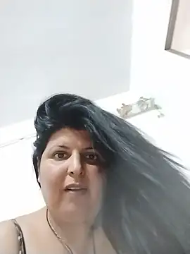 Snapshot of Jann_Riya333 chatting on July 9, 2026, 8:15 am Jann Riya333 online show from July 9, 2026, 8:15 am