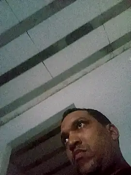 Snoopreto42 online show from February 10, 2026, 8:46 am