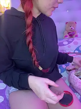 Snapshot of Ashly_cutee chatting on February 7, 2026, 10:51 pm Ashly cutee online show from February 7, 2026, 10:51 pm