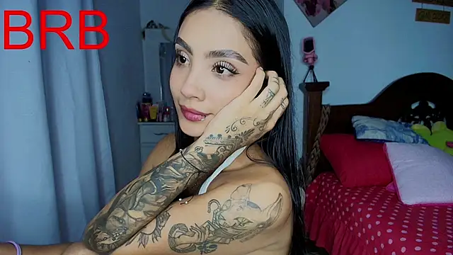 mia yireth online show from November 14, 2025, 12:14 am