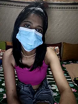 Snapshot of emali_baba chatting on October 17, 2025, 3:54 am emali baba online show from October 17, 2025, 3:54 am