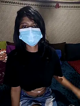 Snapshot of emali_baba chatting on October 24, 2025, 5:01 pm emali baba online show from October 24, 2025, 5:01 pm