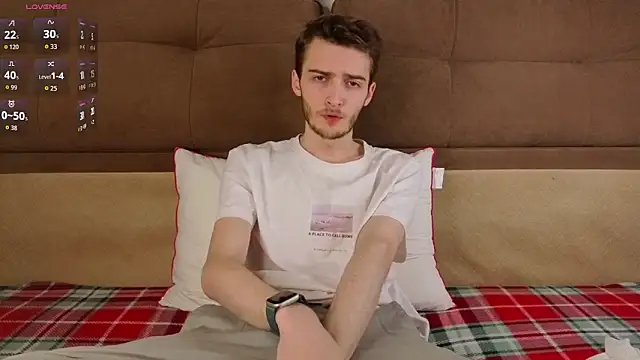 Snapshot of spider____man chatting on February 15, 2026, 3:00 pm spider man online show from February 15, 2026, 3:00 pm