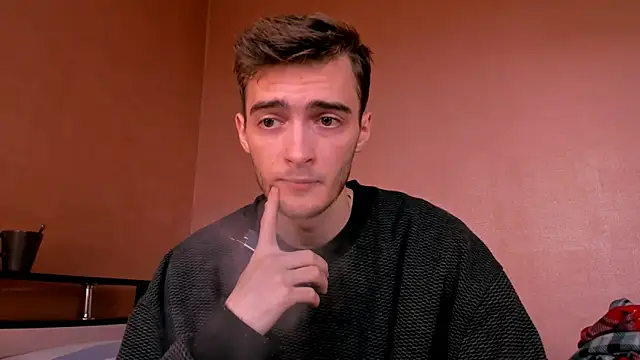 Snapshot of spider____man chatting on September 17, 2025, 12:18 pm spider man online show from September 17, 2025, 12:18 pm