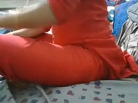 Roshani hoty online show from March 16, 2026, 5:59 pm