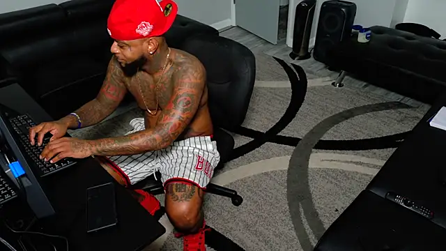 Snapshot of SLANGONDEMHOES chatting on February 7, 2026, 8:50 pm SLANGONDEMHOES online show from February 7, 2026, 8:50 pm