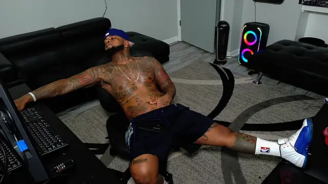 Snapshot of SLANGONDEMHOES chatting on February 8, 2026, 4:15 pm SLANGONDEMHOES online show from February 8, 2026, 4:15 pm