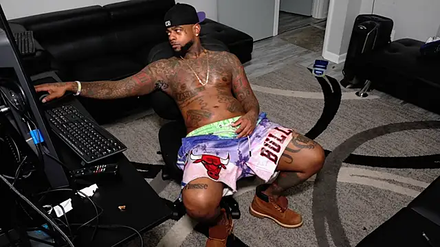 Snapshot of SLANGONDEMHOES chatting on February 14, 2026, 9:15 pm SLANGONDEMHOES online show from February 14, 2026, 9:15 pm