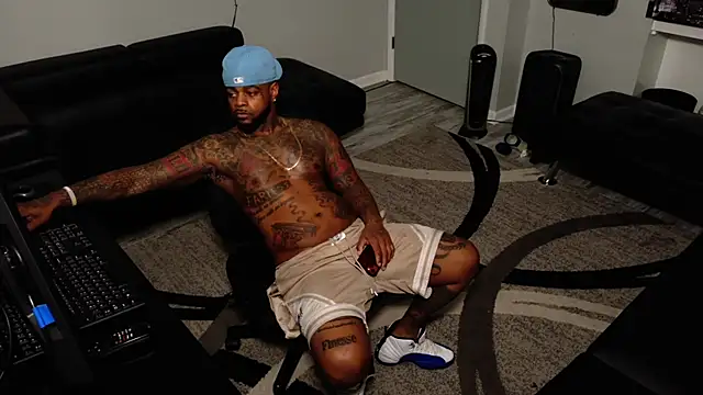 Snapshot of SLANGONDEMHOES chatting on February 9, 2026, 7:17 am SLANGONDEMHOES online show from February 9, 2026, 7:17 am