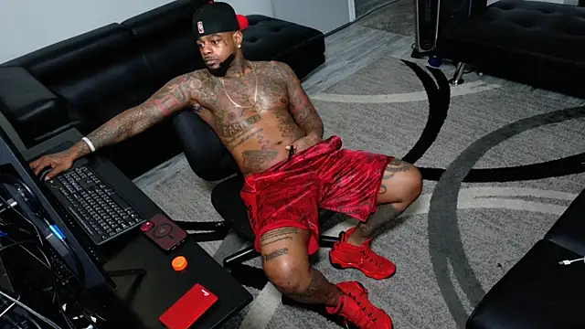 Snapshot of SLANGONDEMHOES chatting on February 23, 2026, 4:29 pm SLANGONDEMHOES online show from February 23, 2026, 4:29 pm