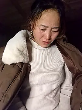 Snapshot of Fienjr chatting on January 9, 2026, 7:54 pm Fienjr online show from January 9, 2026, 7:54 pm