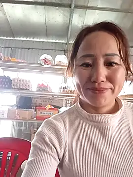 Snapshot of Fienjr chatting on February 18, 2026, 12:52 am Fienjr online show from February 18, 2026, 12:52 am