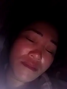 Snapshot of Fienjr chatting on January 16, 2026, 11:09 pm Fienjr online show from January 16, 2026, 11:09 pm