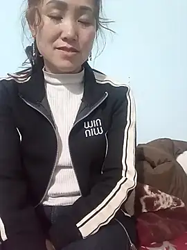 Snapshot of Fienjr chatting on February 19, 2026, 2:25 pm Fienjr online show from February 19, 2026, 2:25 pm