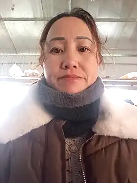 Snapshot of Fienjr chatting on January 7, 2026, 3:00 am Fienjr online show from January 7, 2026, 3:00 am