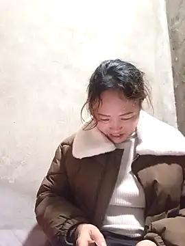 Snapshot of Fienjr chatting on February 1, 2026, 2:37 pm Fienjr online show from February 1, 2026, 2:37 pm