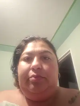 curvy diva  online show from February 6, 2026, 11:06 am