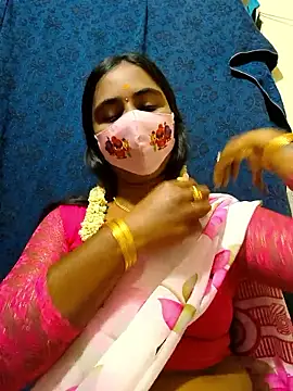 mini-queen online show from January 9, 2026, 12:56 pm