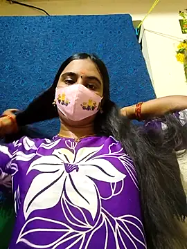 Snapshot of mini-queen chatting on March 12, 2026, 6:01 pm mini-queen online show from March 12, 2026, 6:01 pm