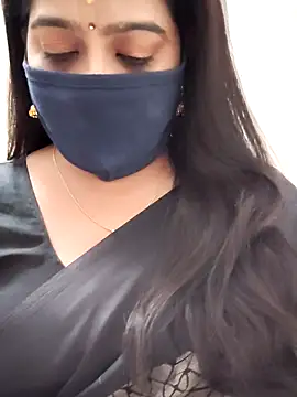 Snapshot of saritha29 chatting on April 25, 2026, 4:26 pm saritha29 online show from April 25, 2026, 4:26 pm