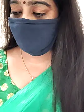 Snapshot of saritha29 chatting on May 15, 2026, 5:49 am saritha29 online show from May 15, 2026, 5:49 am