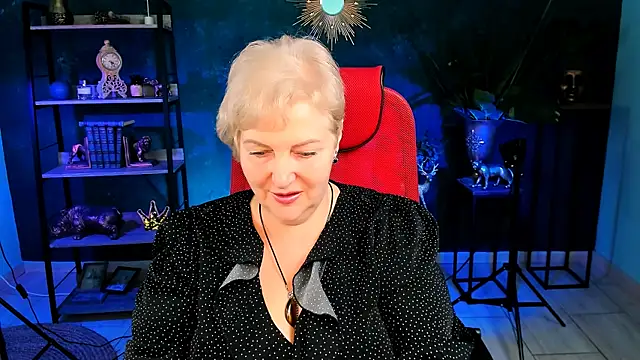 MaryMogan online show from October 27, 2025, 4:46 am