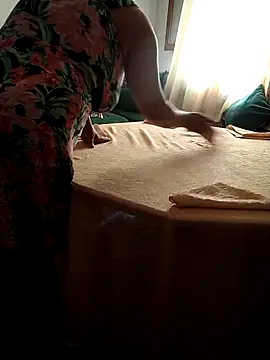 Snapshot of Mayamimi chatting on September 25, 2025, 2:01 pm Mayamimi online show from September 25, 2025, 2:01 pm