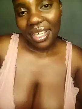 Snapshot of TheSpiceyQueen chatting on September 25, 2025, 8:59 pm TheSpiceyQueen online show from September 25, 2025, 8:59 pm