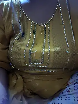 Snapshot of cute_zisha chatting on October 23, 2025, 6:50 pm cute zisha online show from October 23, 2025, 6:50 pm