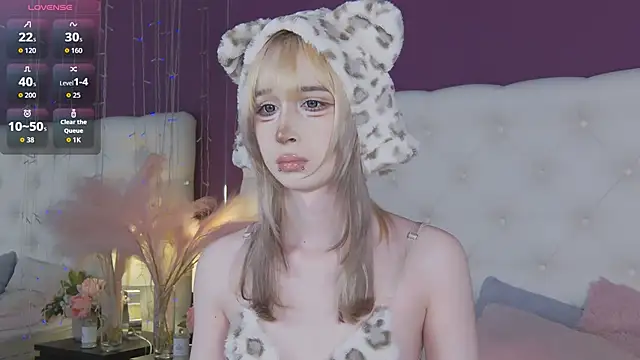 cutetomie online show from February 7, 2026, 9:12 pm