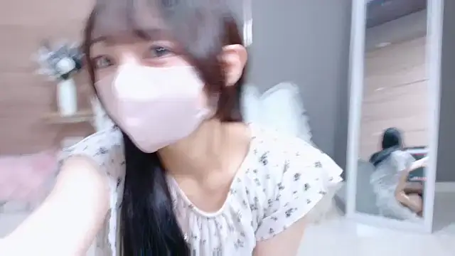 Snapshot of Mashiro-chan chatting on October 1, 2025, 7:02 am Mashiro-chan online show from October 1, 2025, 7:02 am