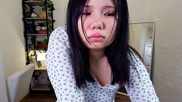 Snapshot of Moana_light chatting on February 21, 2026, 2:13 am Moana light online show from February 21, 2026, 2:13 am