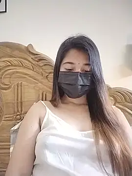 midnightmuse-03 online show from June 24, 2026, 6:28 pm