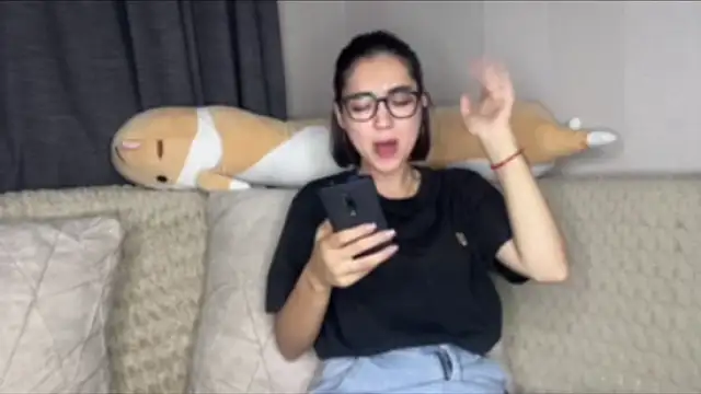 TAG MIGGI online show from October 13, 2025, 2:40 pm