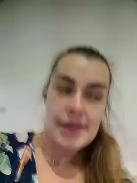 Carolinemiam online show from October 30, 2025, 4:04 pm