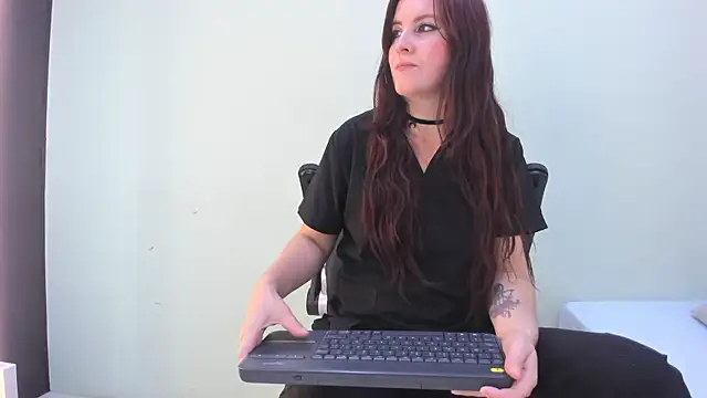 Snapshot of sophieturner_mg chatting on July 14, 2026, 7:09 pm sophieturner mg online show from July 14, 2026, 7:09 pm