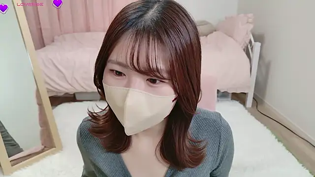 Snapshot of Haru_chiii chatting on February 22, 2026, 5:10 am Haru chiii online show from February 22, 2026, 5:10 am