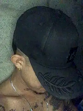 Snapshot of tattoos22 chatting on October 31, 2025, 3:58 am tattoos22 online show from October 31, 2025, 3:58 am