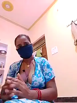 malteejat online show from October 7, 2025, 3:57 pm