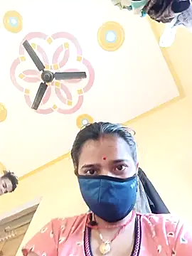 malteejat online show from September 24, 2025, 6:53 am