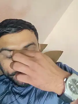 Snapshot of Frvgggghh chatting on March 22, 2026, 8:05 am Frvgggghh online show from March 22, 2026, 8:05 am