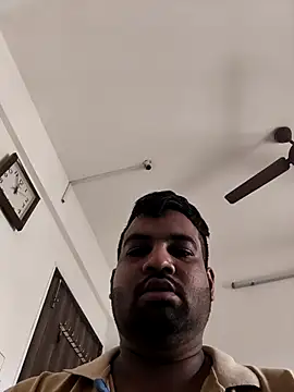 Snapshot of vinay_smalldick chatting on December 1, 2025, 6:25 am vinay smalldick online show from December 1, 2025, 6:25 am