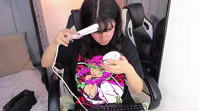 Miyu Komori online show from February 13, 2026, 12:49 pm