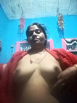 Snapshot of Hansini_Gowda chatting on October 29, 2025, 10:31 pm Hansini Gowda online show from October 29, 2025, 10:31 pm