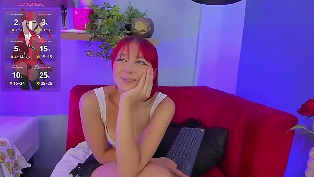 Cristalfoxy  online show from March 11, 2026, 8:03 pm