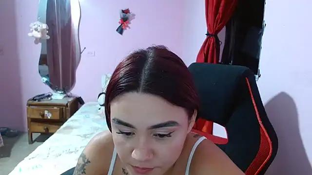 ScarlethG online show from October 8, 2025, 4:14 am