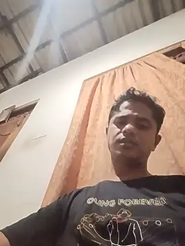 lahiruwi online show from July 25, 2026, 5:41 pm