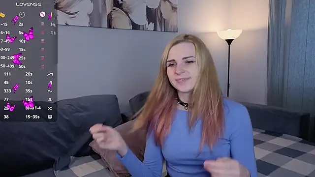 HelenMartines online show from October 25, 2025, 11:09 am