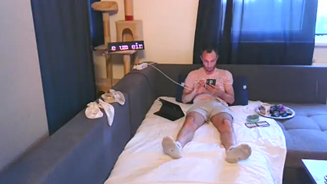 Snapshot of cum2camboys chatting on June 2, 2026, 6:41 pm cum2camboys online show from June 2, 2026, 6:41 pm